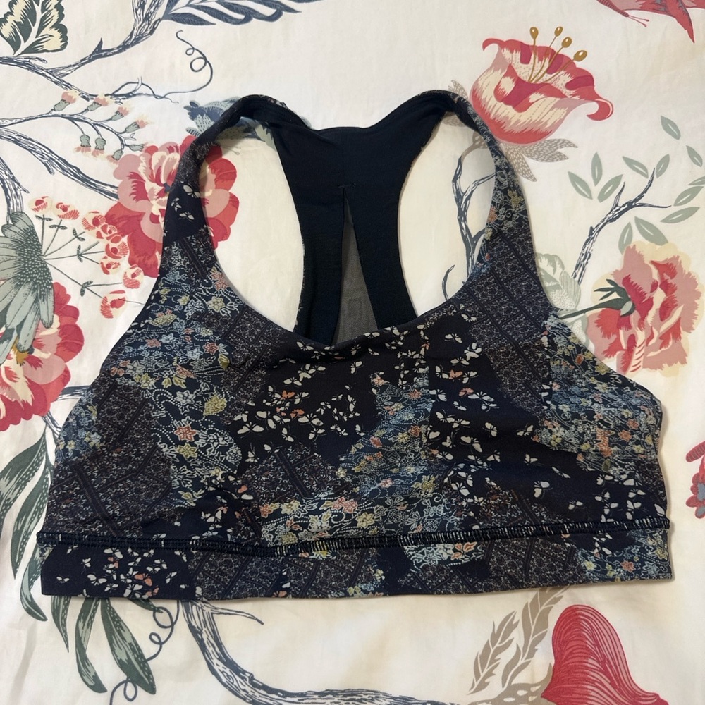 Vintage Lululemon All Sport Support Bra – Multi Print Size 8 (Style 6027, Rare)